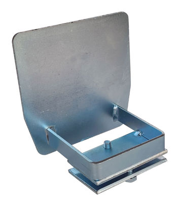 Surface blanche en porte-à-faux de zinc de monture de voie de porte autosuffisante