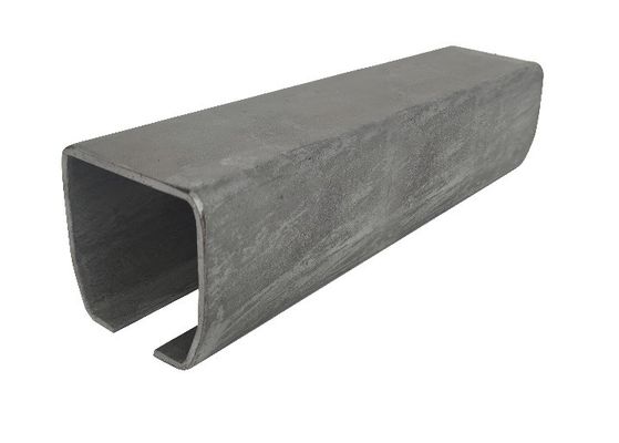 la mesure 68x68 16 a galvanisé les kits en acier de voie de porte de roulement de voie