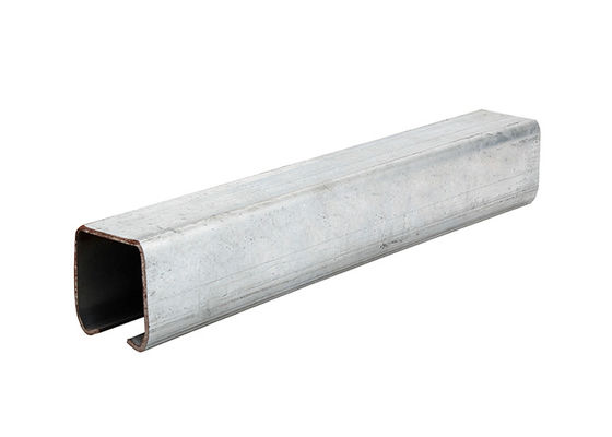 Rail inférieur de voie de porte de glissement de l'acier 235 de fer pour les chariots en porte-à-faux de porte