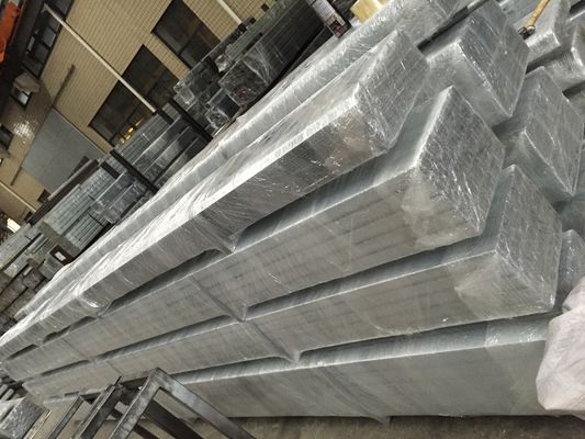 Rail inférieur de voie de porte de glissement de l'acier 235 de fer pour les chariots en porte-à-faux de porte