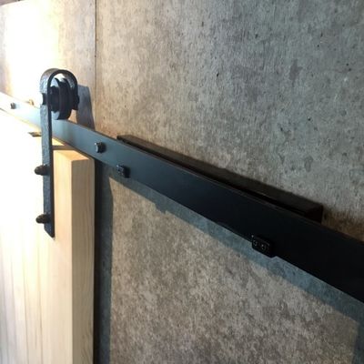 Accessoire étroit mol de remise de meubles de mécanisme de glissières d'amortisseur de porte coulissante